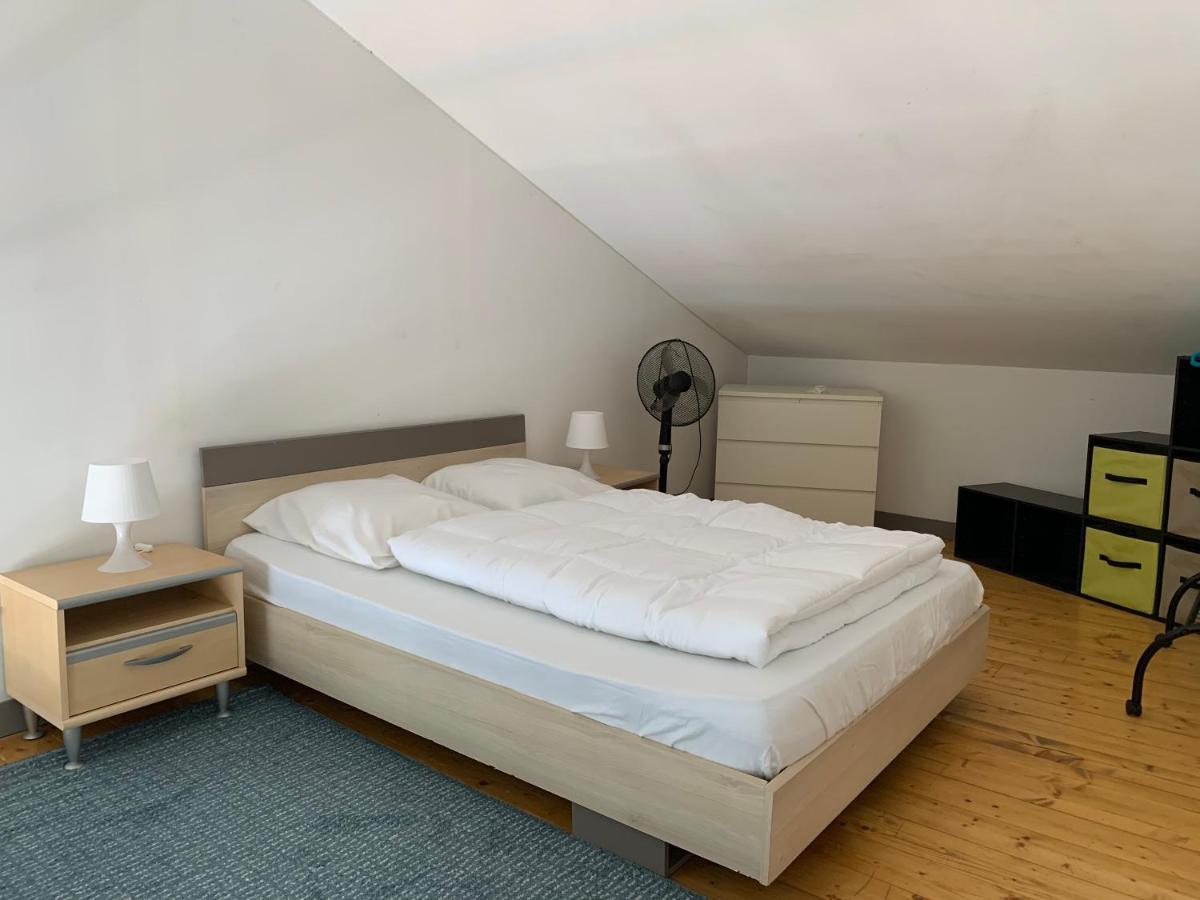 Appartement Tout Confort En Mezzanine A 20Mn A Pied Du Centre-Ville Avec Tv Et Wifi 拉罗歇尔 外观 照片