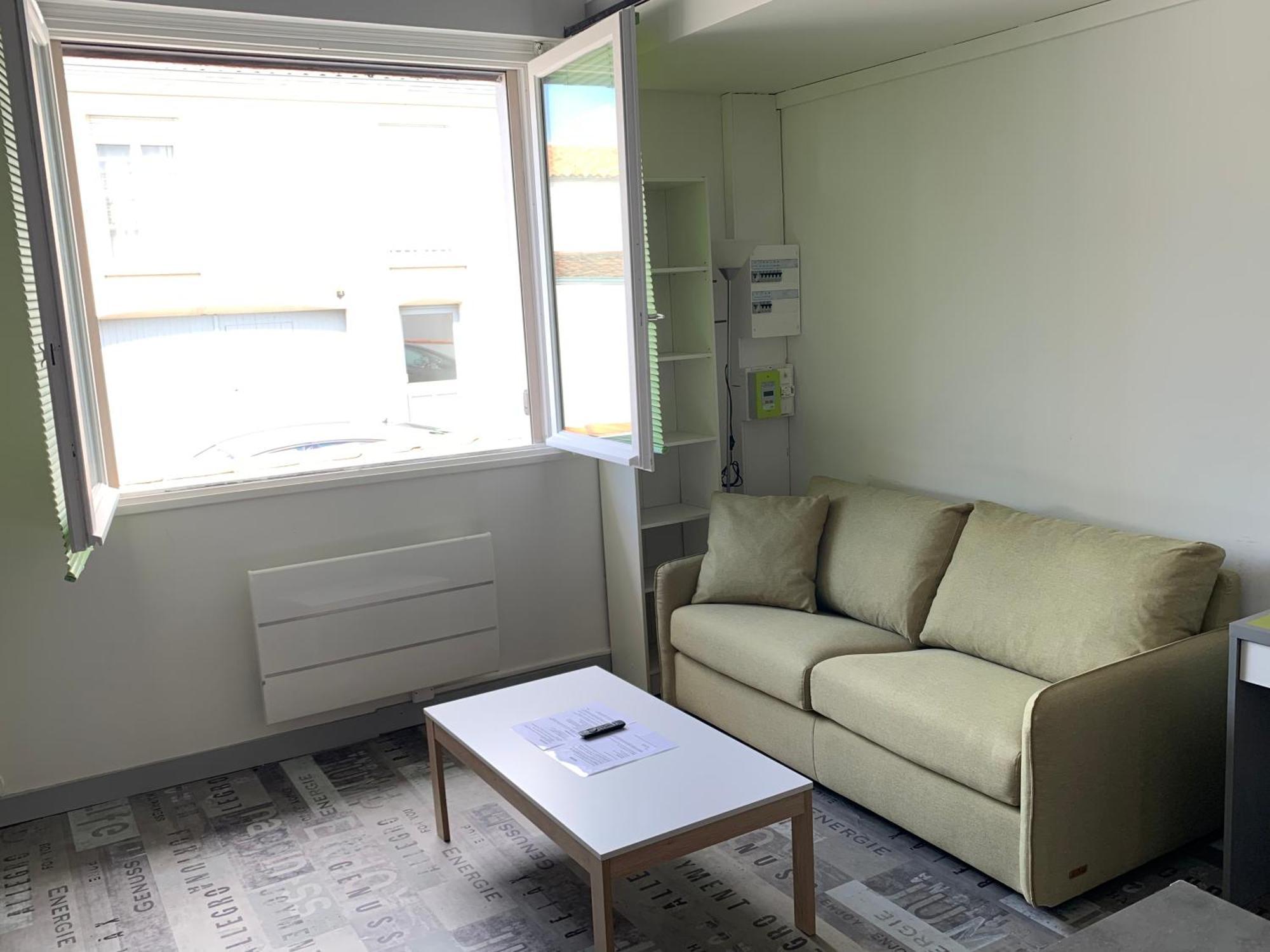 Appartement Tout Confort En Mezzanine A 20Mn A Pied Du Centre-Ville Avec Tv Et Wifi 拉罗歇尔 外观 照片